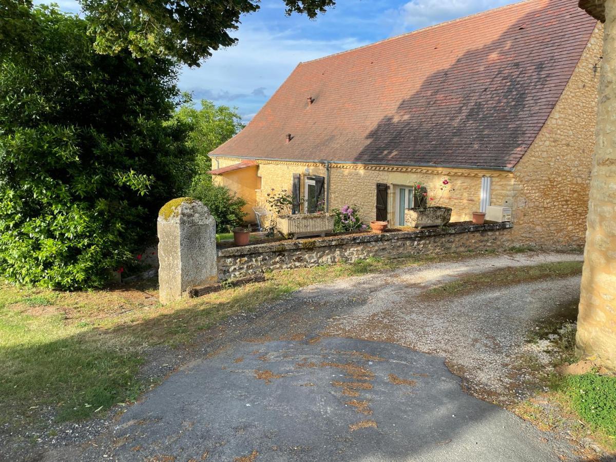 Holidayhome For 6 Persons At Ferme La Geneste Coux-et-Bigaroque-Mouzens Exterior photo