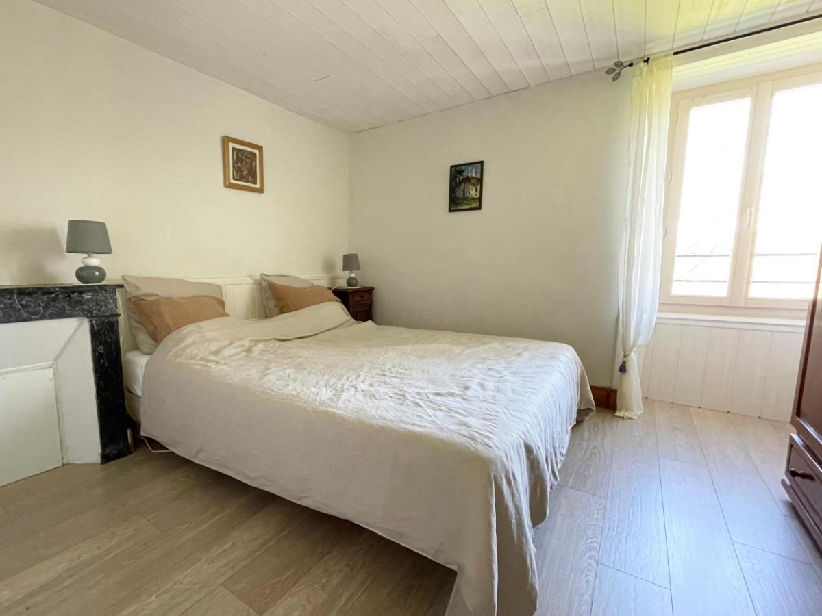 Holidayhome For 6 Persons At Ferme La Geneste Coux-et-Bigaroque-Mouzens Exterior photo